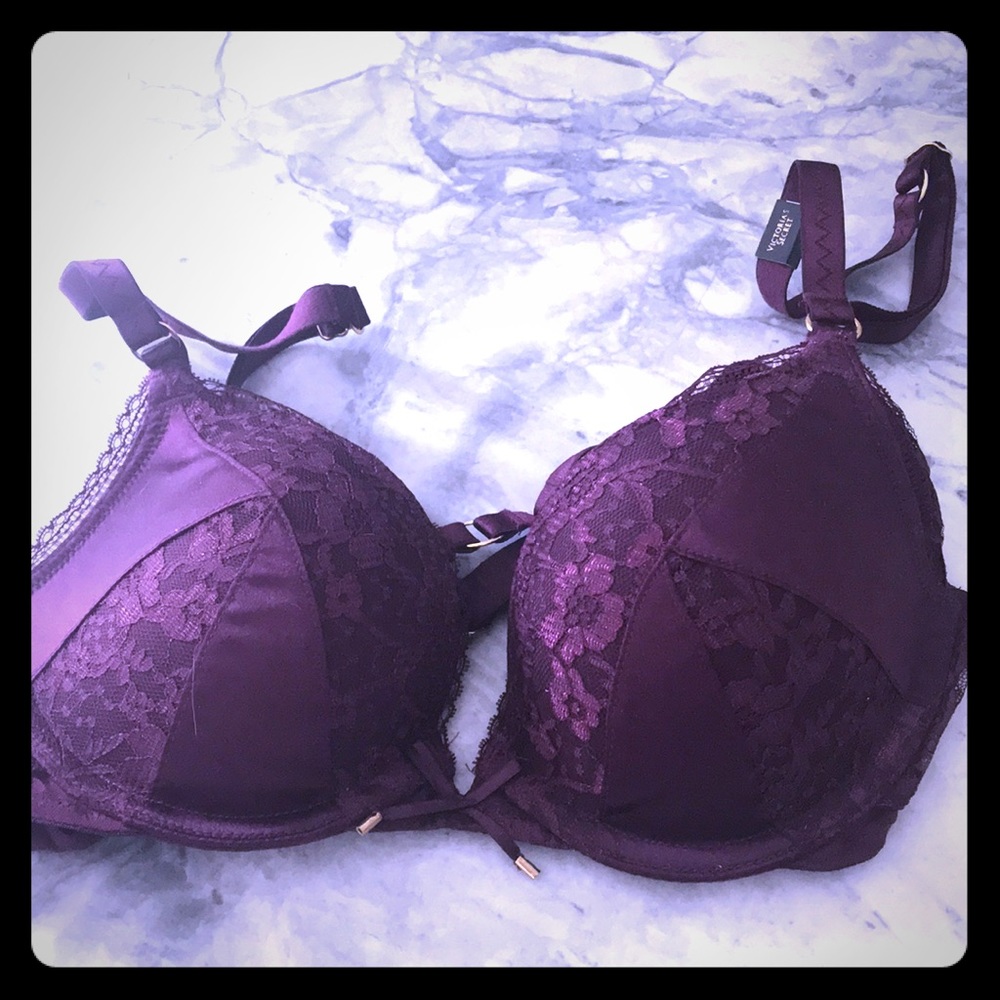 NWOT Victoria’s Secret Push-up Bra Multi